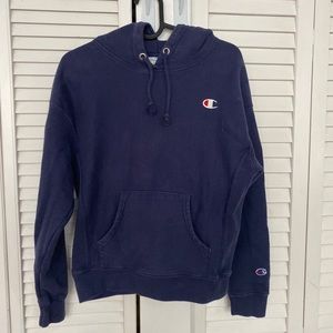 navy blue champion sweatshirt